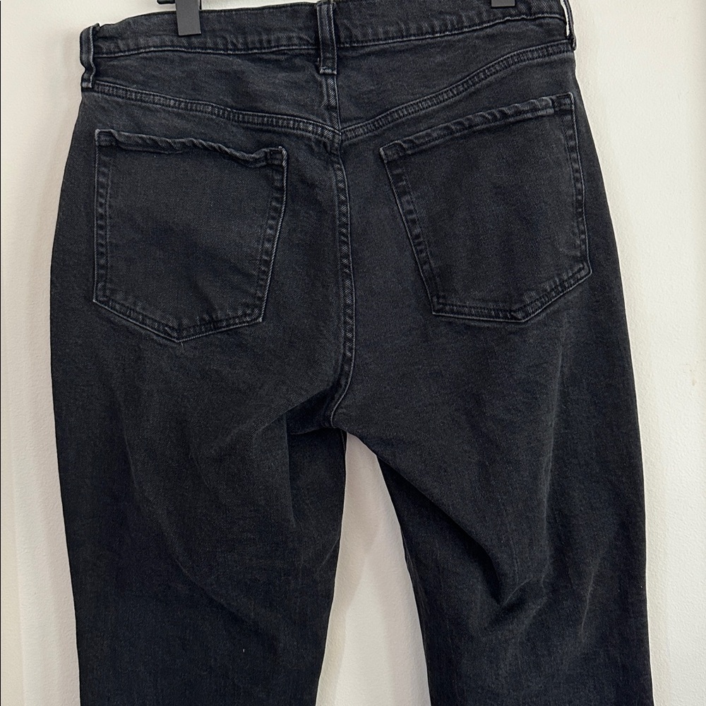 Old Navy Women's Black Ankle straight leg Jeans - Picture 5 of 5